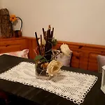 La Vecchia *