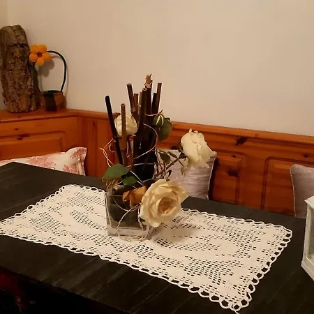 La Vecchia *
